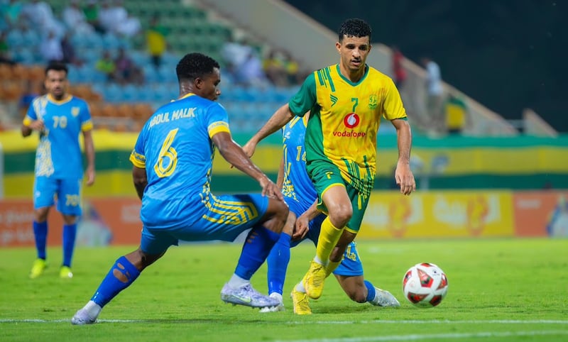 أحدهم وصفه بالمفاجئ وآخر رأى بأنه خطوة صحيحة: ما رأيك في أول قرار لاتحاد القدم الجديد؟