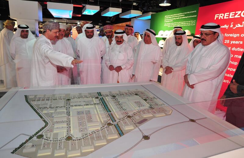 تقرير عن العلاقات العمانية الإماراتية