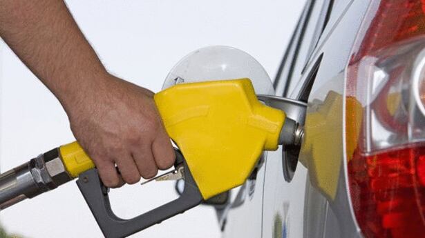 مبيعات وقود السيارت العادي في السلطنة ترتفع 111%