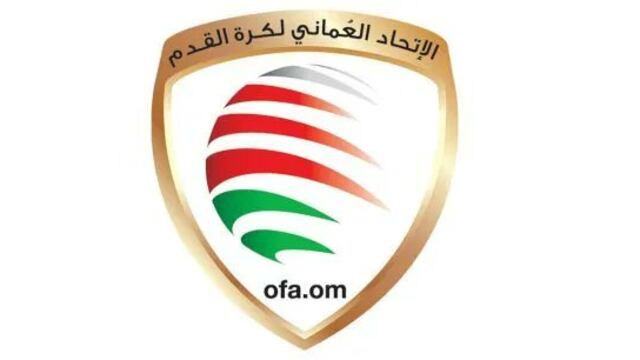 مسؤولون وإعلاميون يشنون حملة “عدم رضا” على اتحاد القدم