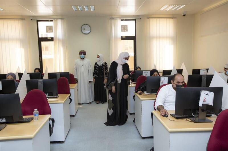 اختبار لقبول 612 طبيبًا