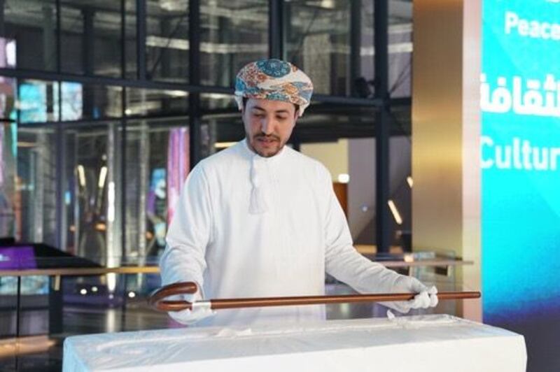بالصور: معلومات عن هدية من جلالة السلطان لمتحف عُمان عبر الزمان