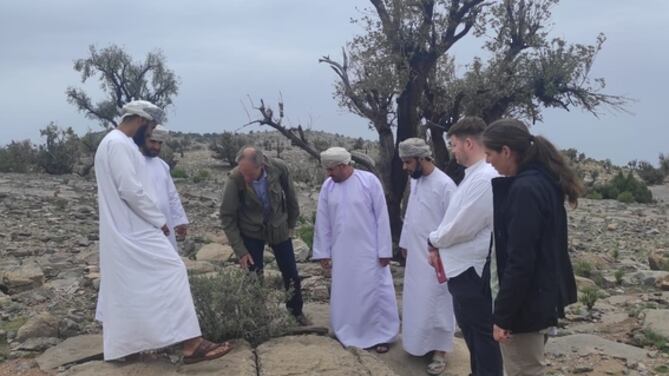 خبراء ألمان يزورون محمية الجبل الأخضر