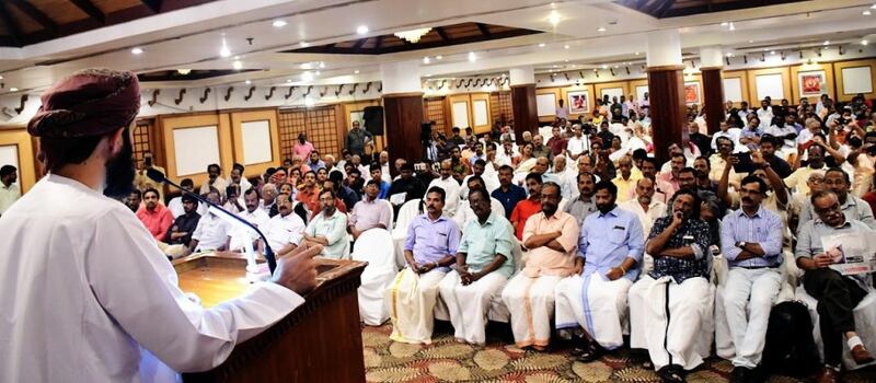 مبرمج عُماني يُساعد صحيفة هندية في توفير مليون روبية سنويًا