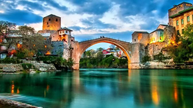 اليوم: طيران السلام يُدشِّن خطه الجديد إلى البوسنة والهرسك