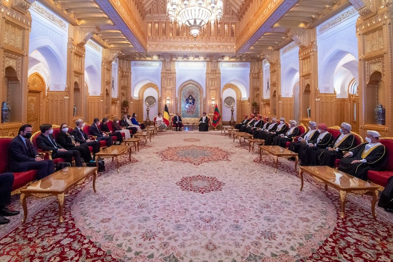بمعية جلالة السلطان: تعرف على مستقبلي ملك البلجيكيين وقرينته