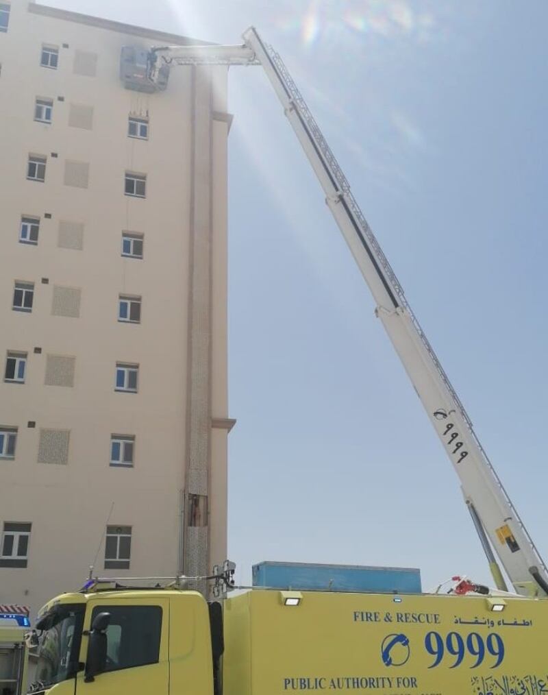 وفاة شخص في حريق