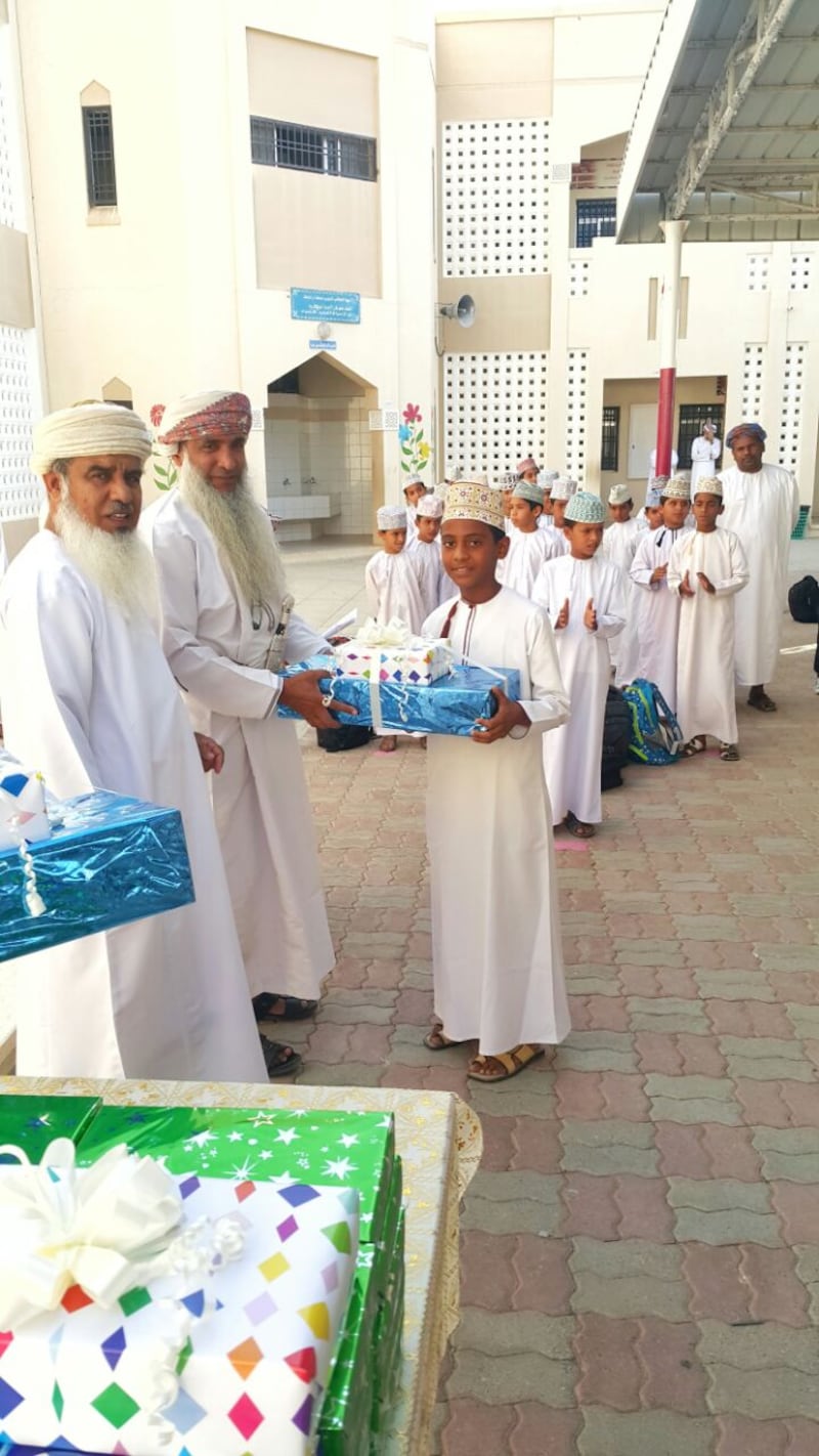 النعمان بن عدي بقريات تكرّم مجيديها