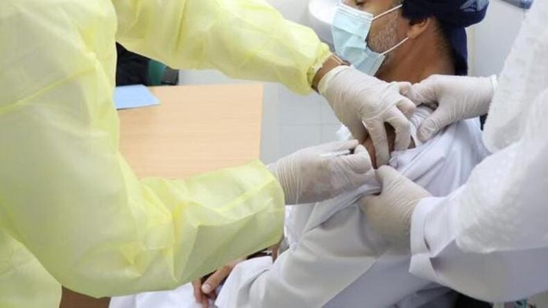 بدءًا من يوم غد: التطعيم إلزامي لدخول المباني الحكومية والخاصة