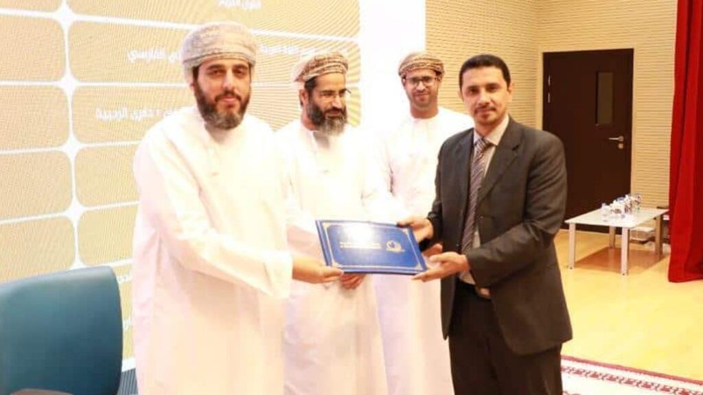 حوار مع الدكتور عامر فائل بلحاف: من عُمان إلى اليمن ونجران والعودة إلى عمان